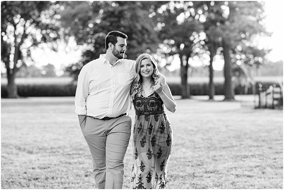 Summer + Andy | Hollyfield Manor Engagement Session